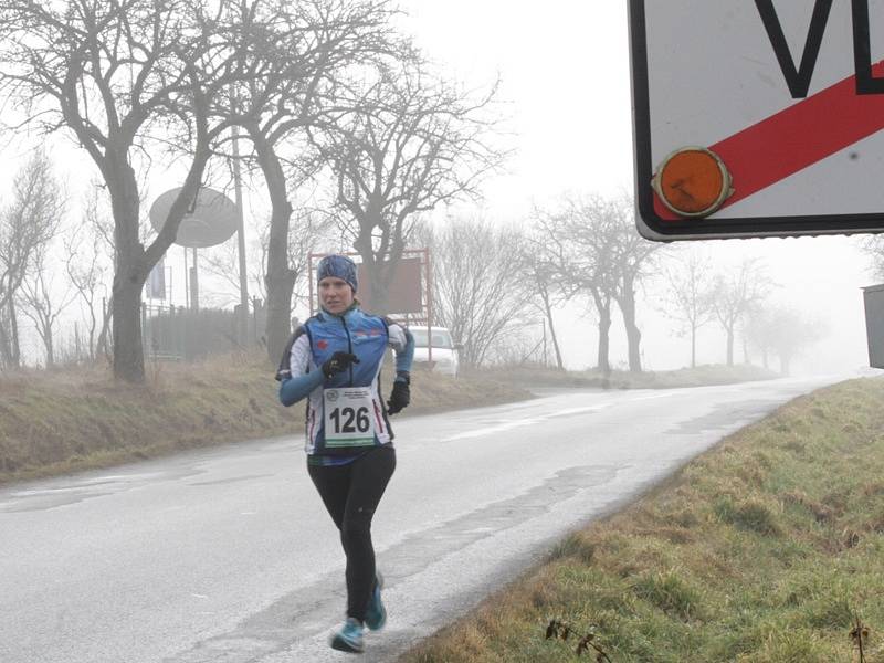 Ke 40. běhu z Vlašimi na Blaník se přihlásilo 227 běžkyň a běžců různých věkových kategorií.