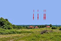 Vizualizace čtyř větrných elektráren Vysoká - Mezné při pohledu z Vysokého Chlumce.
