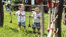 Farmapark Soběhrdy nabízí přímý kontakt se zvířátky i různorodé atrakce.