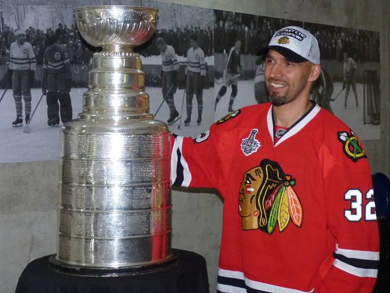 Michal Rozsíval představil Stanley Cup ve svém městě, Vlašimi.