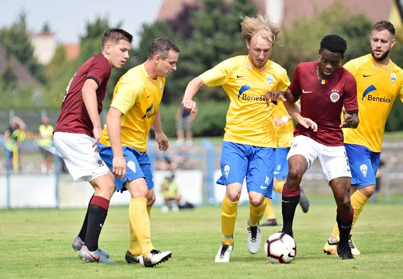 FORTUNA:ČFL a svátek v Benešově, který hostil béčko Sparty. Prohrál na penalty.