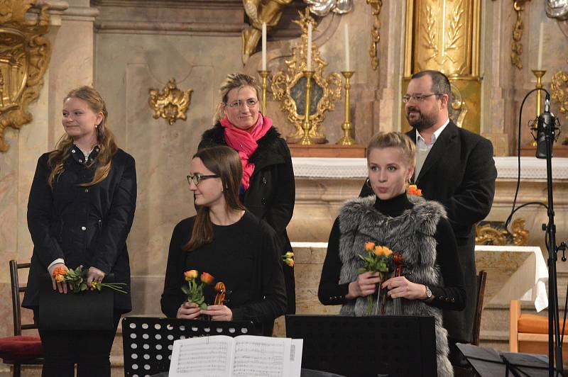 Komorní soubor Melos zahrál v kostele v Benešově.