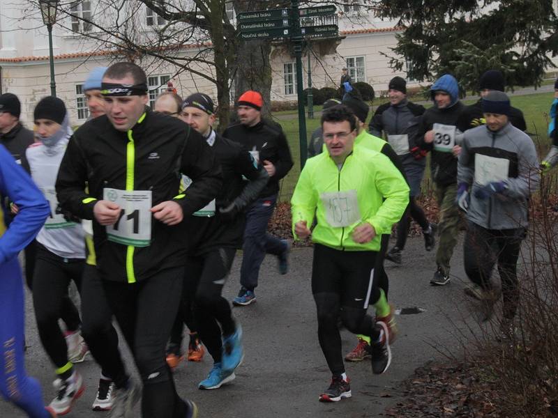 Ke 40. běhu z Vlašimi na Blaník se přihlásilo 227 běžkyň a běžců různých věkových kategorií.