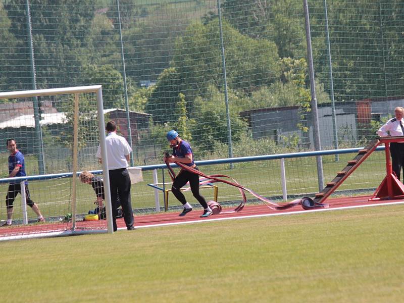 Chářovičtí hasiči po vítězství v okresním kole požárního sportu ve Vlašimi a 2. místě na krajském v Nymburce jedou na mistrovství republiky do Trutnova.