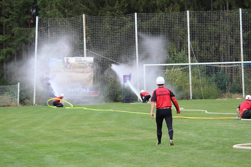 Benešovská hasičská liga v Miřeticích.