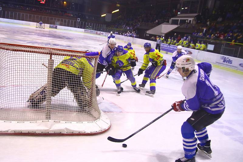 Krajská Liga: Benešov - Vlašim 5:2.