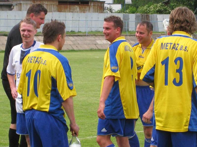 Ze zápasu Týnec nad Sázavou – FC Jílové