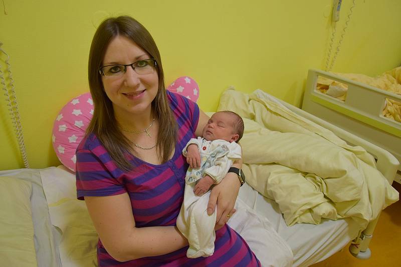 Tereza Hrubá se manželům Lence a Lukášovi narodila v benešovské nemocnici 6. ledna 2022 v 13.11 hodin, vážila 3550 gramů. Bydlištěm rodiny je Javorník.