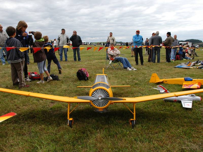 Aerovíkend v Nesvačilech měl své čtvrté pokračování.