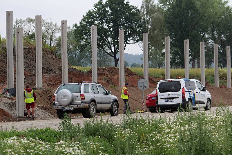 Z výstavby obchvatu Olbramovic, přeložky silnice I/3.