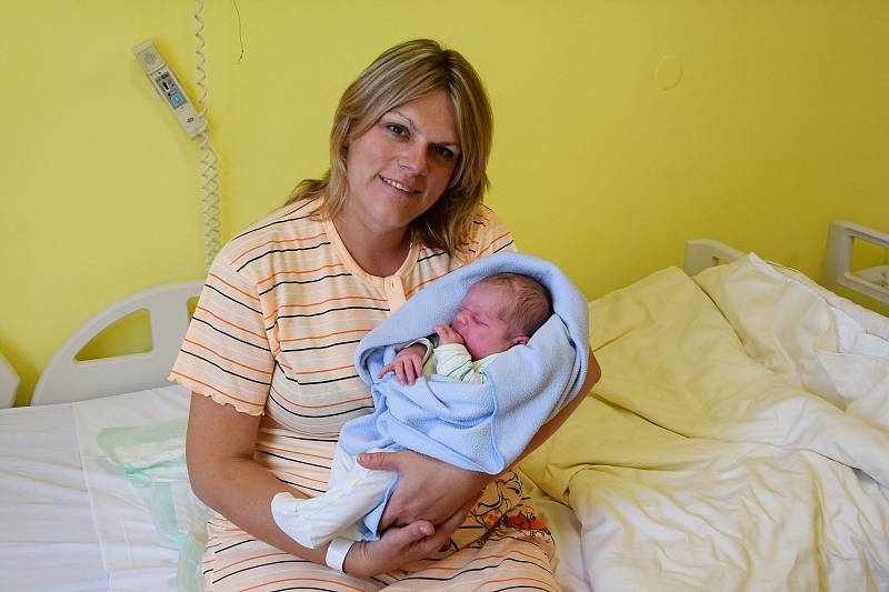 Matyáš Matloň se Monice Šestákové a Lukáši Matloňovi narodil v benešovské nemocnici 16. srpna 2021 v 1.21 hodin, vážil 4330 gramů. Doma v Dobříčkově na něj čekala sestřička Sylva (4,5).