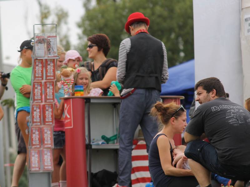 Benefiční festival na podporu dlouhodobě nemocných pacientů benešovské nemocnice Open door hospital fest. 