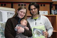 Říjnový vítěz soutěže o nejsympatičtější miminko dorazil do redakce Deníku společně s oběma rodiči.