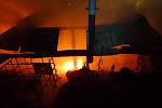 Největší požár, který hasiči zaznamenali, byl v Berouně, kde byla ohněm zachvácena celá pergola o půdorysu 6x4 metry.