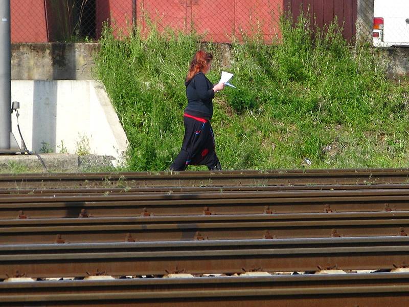 Benešovská promenáda na kolejích.