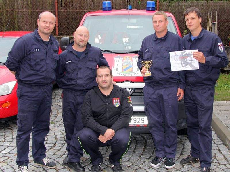 Zbiroh -votické hasiče reprezentovali Petr Štěpánek (vedoucí teamu), Martin Rataj (velitel družstva), Miloš Rataj (hasič),  Michal Čmiel (hasič), Tomáš Kořínek (zdravotník).  