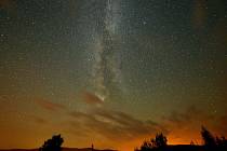 Meteorický roj Perseidů vrcholil v noci ze středy na čtvrtek.