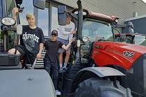 Z exkurze žáků oboru Opravář zemědělských strojů z Vlašimi ve výrobním závodě společnosti Steyr Traktoren v rakouském St. Valentinu.