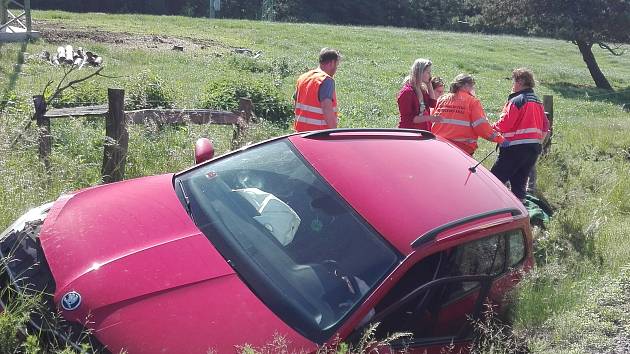 Dopravní nehoda na silnici I/3 u Oldřichovce v pátek 12. června 2020.