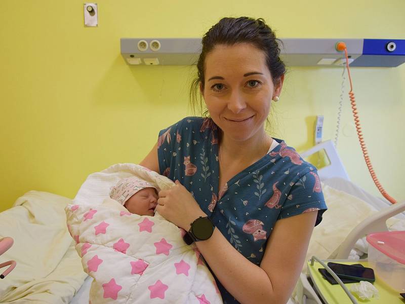 Amálie Zabloudilová se Denise a Ondřejovi narodila v benešovské nemocnici 20. září 2022 v 19.18 hodin, vážila 2700 gramů. Rodina bydlí ve Vlašimi.