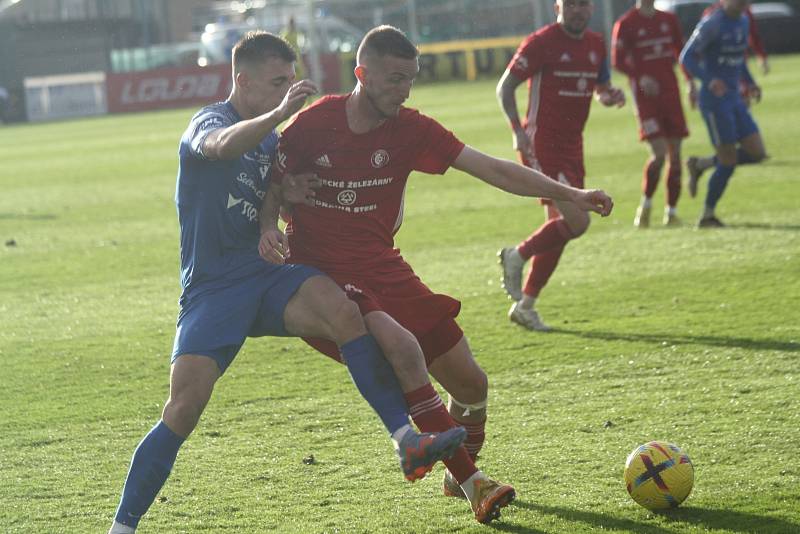 Vlašim doma zválcovala Třinec 4:0