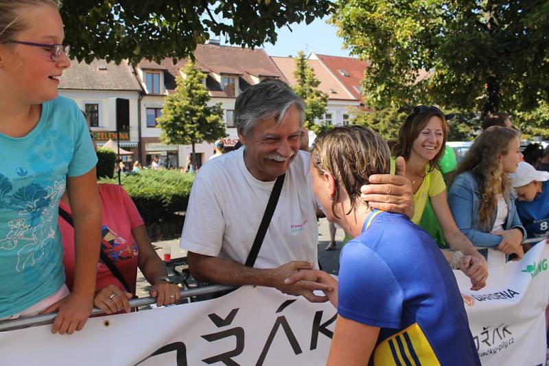 vyvrcholení Benešovského běžeckého festivalu, Benešovská desítka.