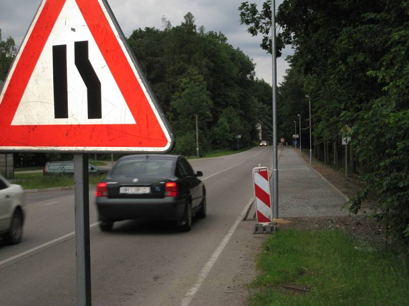 Nová stezce pro cyklisty a pěší mezi Týncem a Bukovany