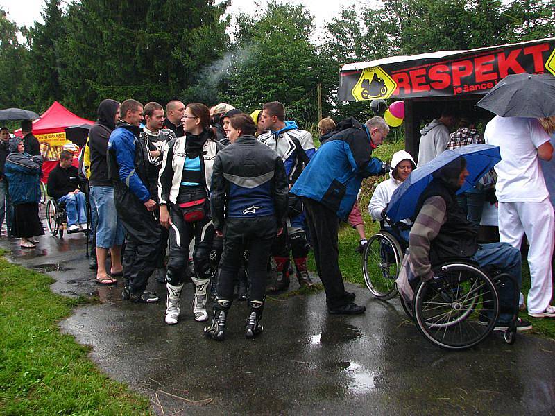 Kladrubský rehabilitační ústav hostil v sobotu 4. ročník srazu motorkářů Respekt.