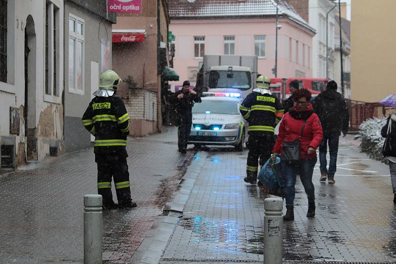 Havárie elektřiny v ulici F. V. Mareše v Benešově.