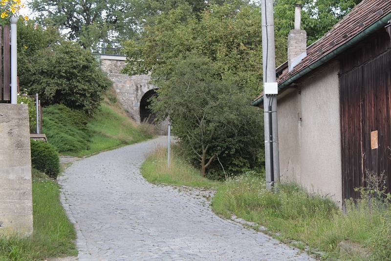 Fotokvíz: Poznáte obec na Benešovsku?