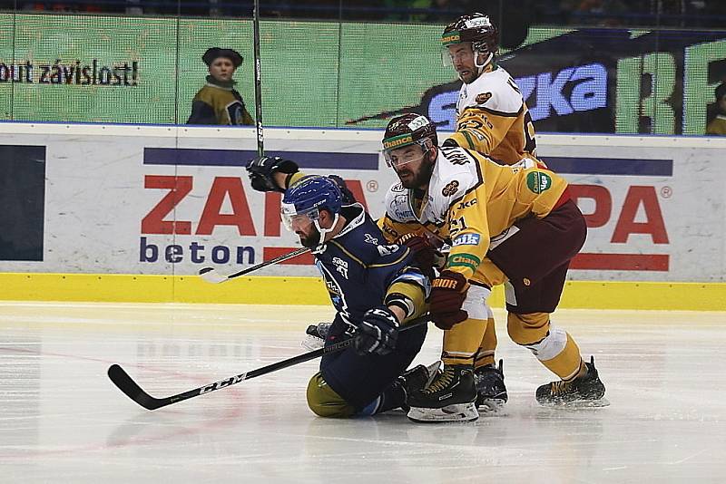 Kladno ve čtvrtém zápase semifinále přetlačilo Jihlavu 5:3.