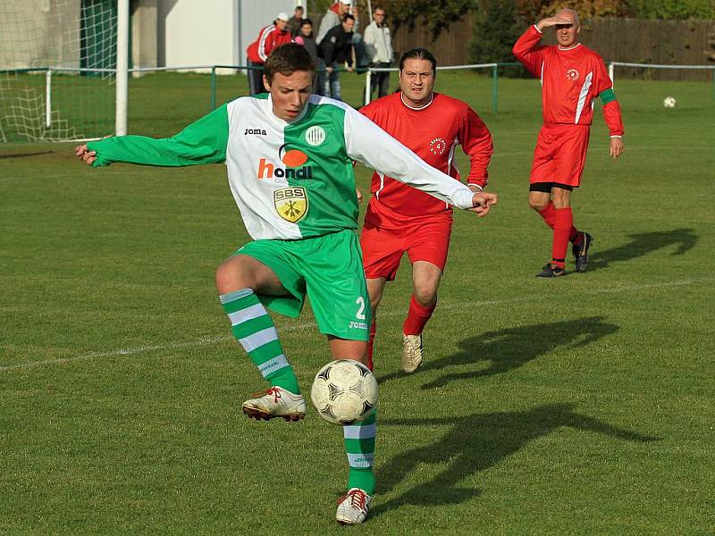 Sokol Hostouň B - SK Třebichovice 10:0 , utkání IV.tř. sk.A (Kladno)  2010/11, hráno 17.10.2010