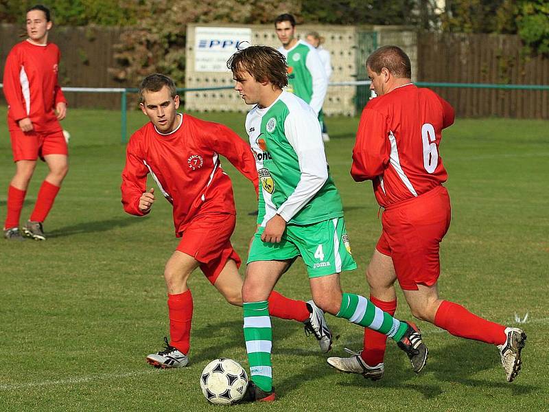 Sokol Hostouň B - SK Třebichovice 10:0 , utkání IV.tř. sk.A (Kladno)  2010/11, hráno 17.10.2010