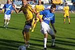 Marek Tóth vs Martin Bača // SK Kladno - FC Vysočina Jihlava  1:2(0:1) , utkání 24.k. 2. ligy 2010/11, hráno 1.5.2011
