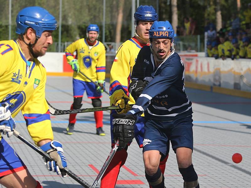 Alpiq Kladno – Kert Praha 0:2  , Kladno 18. 5. 2019, finále Extraligy hokejbalu 2018-9 , Kert vyhrál i třetí zápas a slaví titul.