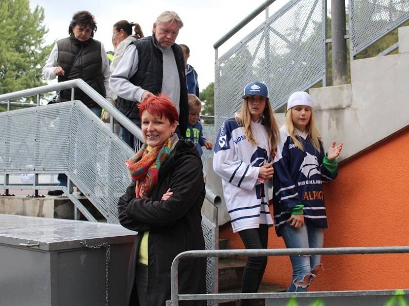 Slavnostní otevření zrekonstruované hokejbalové arény Kladno.