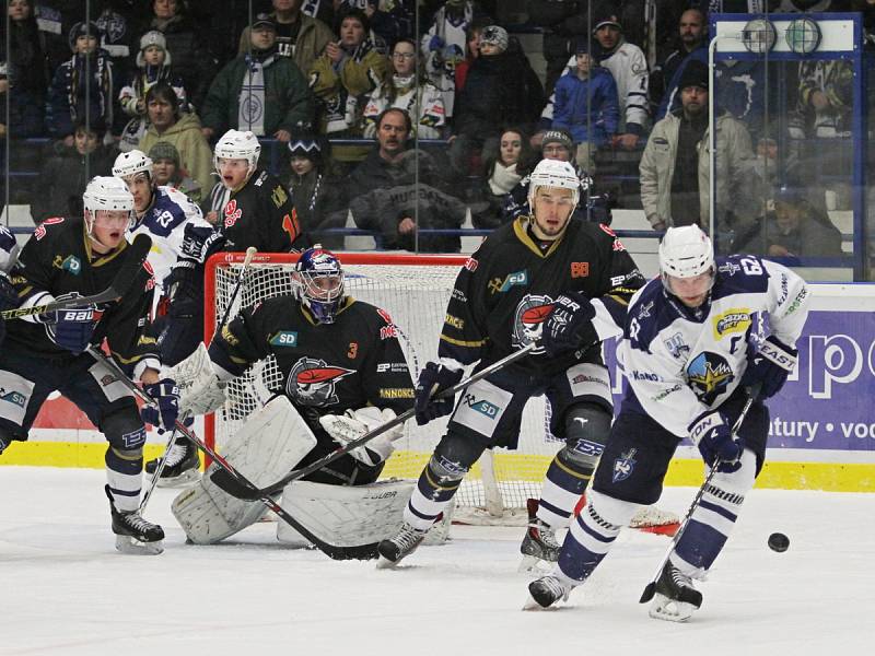 Rytíři se sklonili před piráty... // Rytíři Kladno – Piráti Chomutov 4:6, 1. liga LH 2014-15, 2. 2. 2015