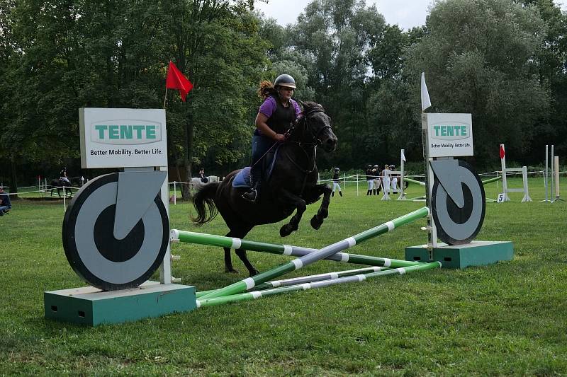 Tradiční sportovní víkend s koňmi se konal v Drchkově.