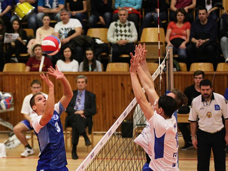 Kladno volejbal cz - AERO Odolena Voda 2:3, Extraliga volejbalu, Kladno, 14.11. 2015