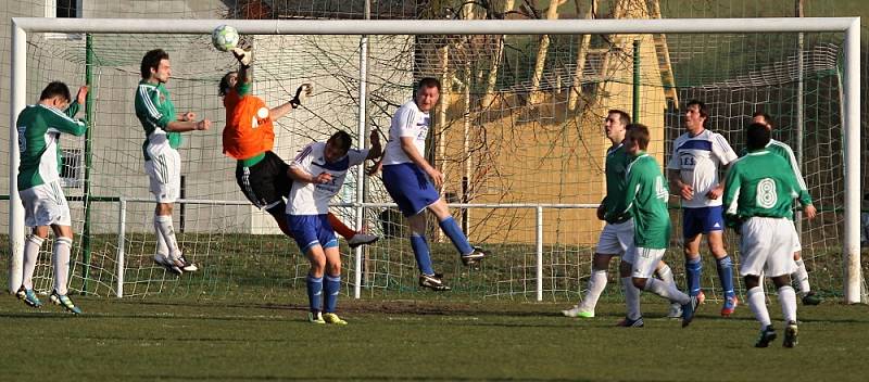 Hostouň - Petrovice 4:1, hráno 14. 4. 2013