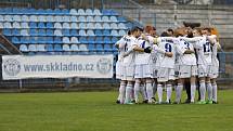 Derby v di vizi ovládlo Kladno (v bílém), doma porazilo Slaný 4:1.