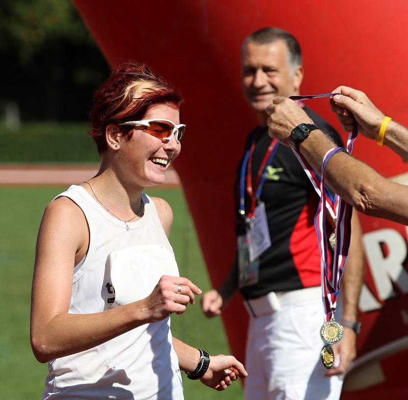 Regina Procházková (Spartak Praha 4) zvítězila v kategorii žen časem 3:12:47 // Kladenský maratón 2013