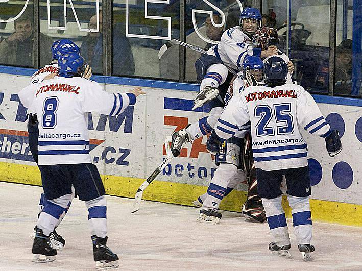 PZ Kladno - HC RT TORAX Poruba 7 : 2