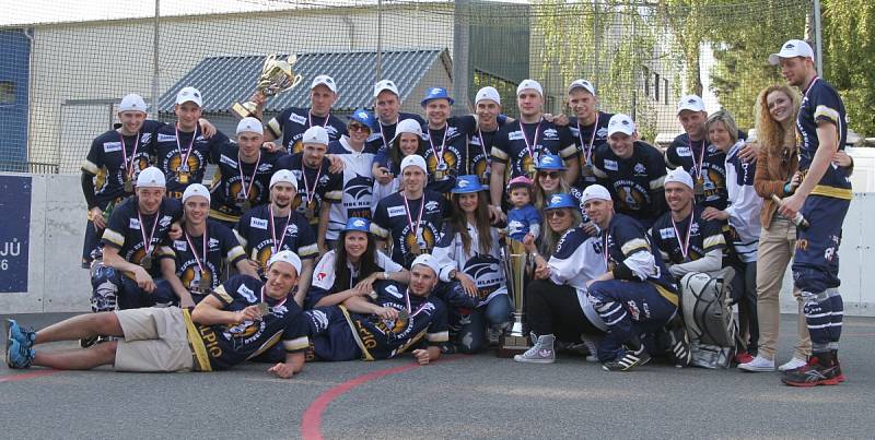 Kladno je mistrem! // HBC ALPIQ Kladno - HBC Autosklo-H.A.K. Pardubice 2:0, 31. 5. 2014