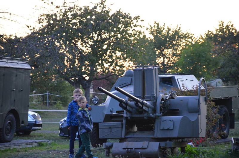 Světla nad bunkry se rozsvítila také na Kladensku.