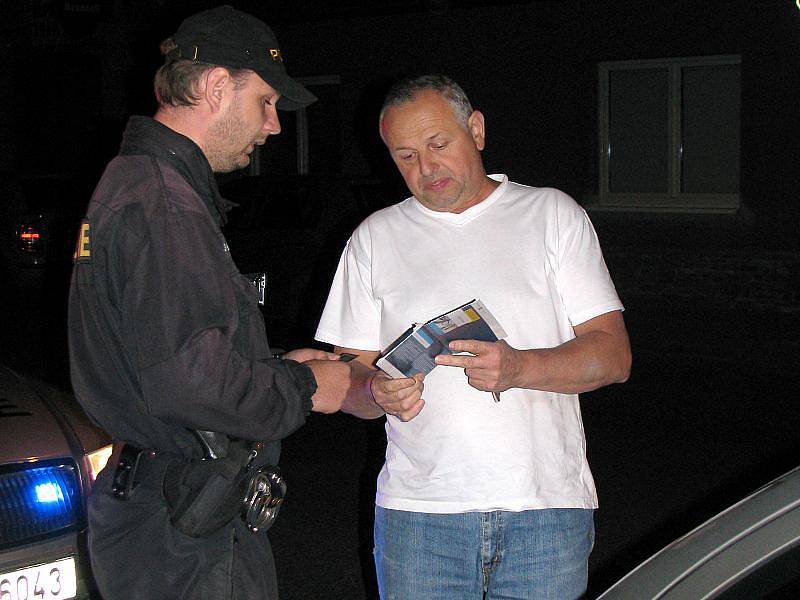 Při kontrolách řidičů policisté žádný alkohol nezaznamenali.