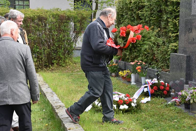 Rekonstrukce bojů z konce II. světové války. Rudá armáda opět osvobodila Brandýsek, k vidění byly téměř dvě stovky vojáků.