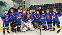 Malí hokejisté z HK Lev Slaný U10 navštívili světoznámou akademii v Salzburgu a vyhráli tady suverénně turnaj své kategorie.