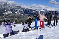 Poslední březnový týden trávili žáci a pedagogové SOŠ a SOU Kladno náměstí Edvarda Beneše na lyžařském a snowboardovém výcviku