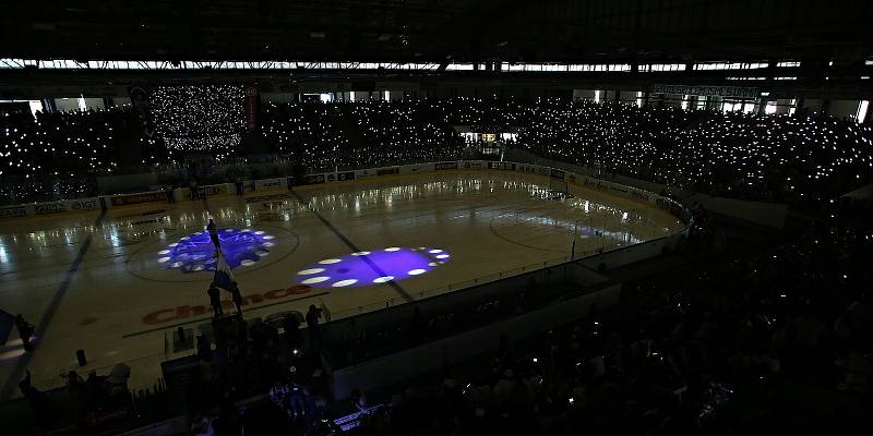 Utkání se neslo v duchu oslav postupu Rytířů do extraligy... //  Rytíři Kladno – Piráti Chomutov 1:2 pp, Chance liga, 21. 4. 2019